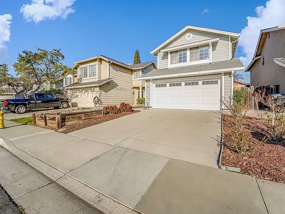 2nd image of 3062 Crystal Creek Dr