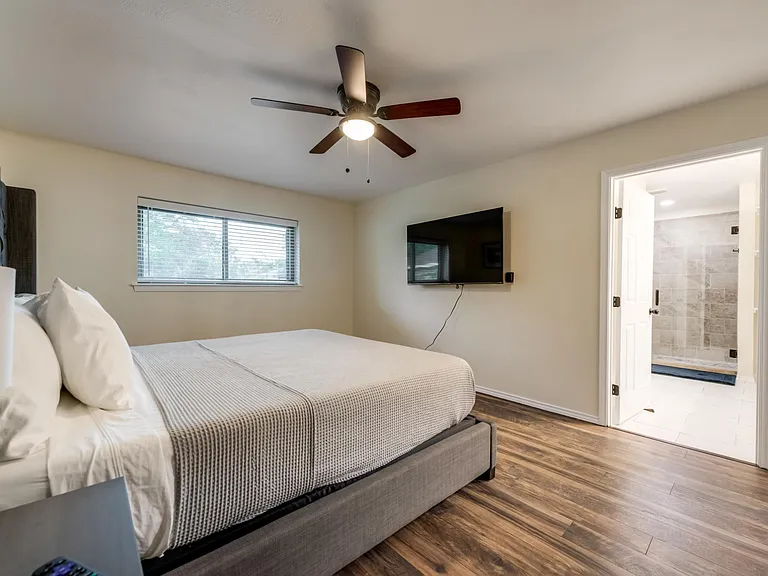 7754 Querida Ln — Photo 33