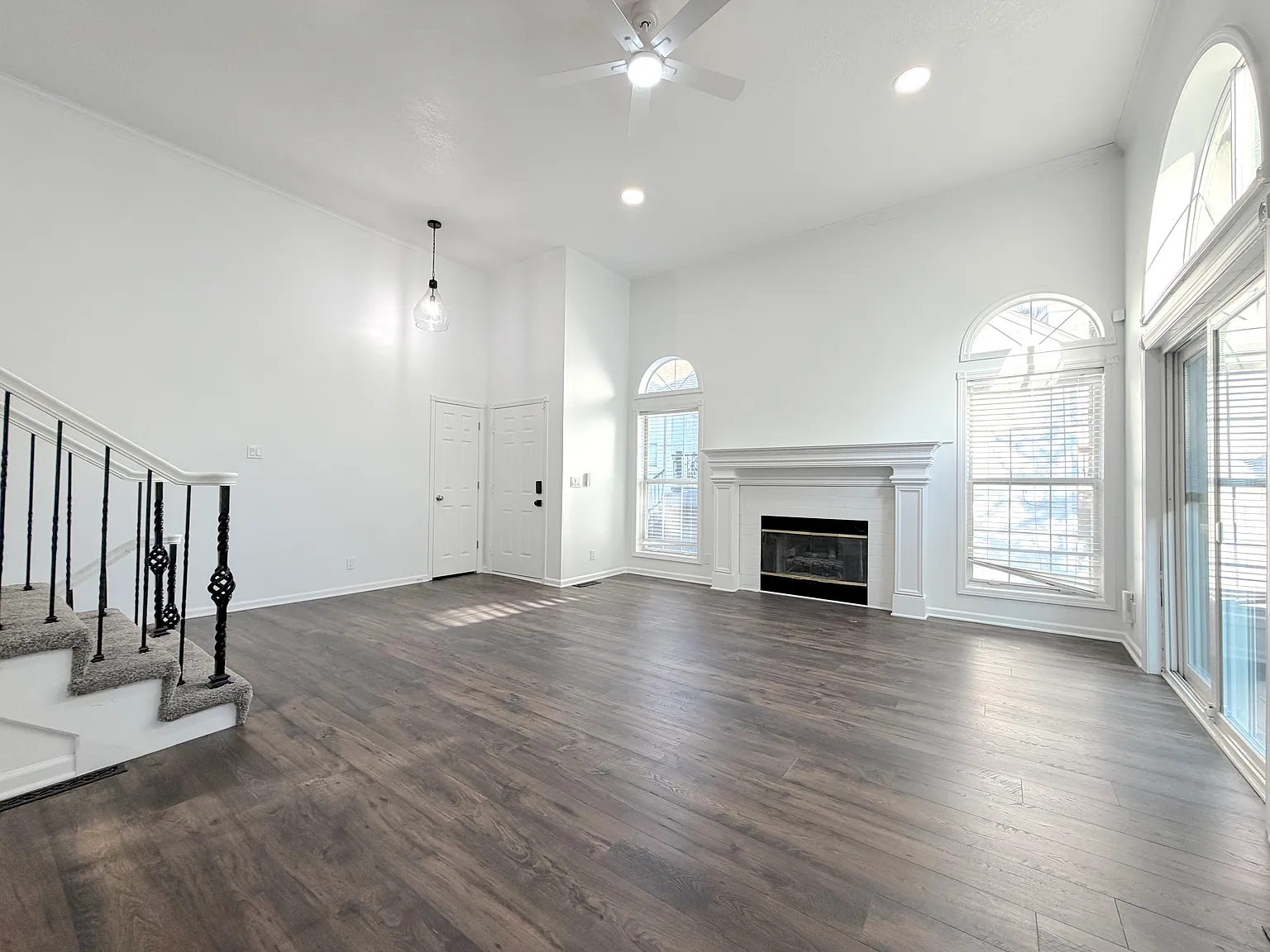 2 bed, 2.5 bath, 1444 sqft, $2,750 — Photo 4