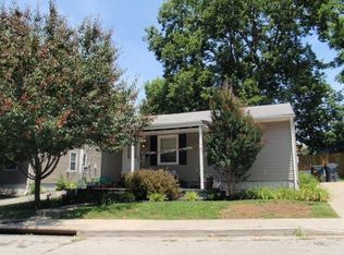 621 Golfview Dr, Lexington, KY 40504