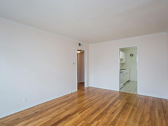 2nd image of 1900 N Cotner Blvd