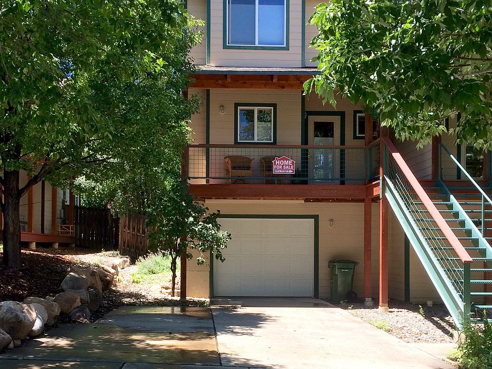 1st image of 2321 Forest Ave