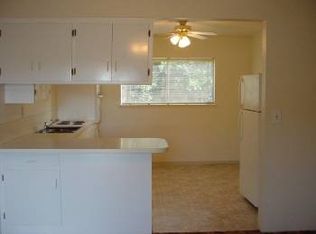 1040 E Pine St APT F, Central Point, OR 97502