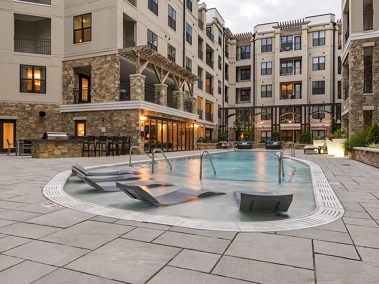 Berkshire Dilworth — Photo 14