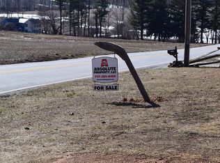 6113 Hickory Rd, Stewartstown, PA 17363