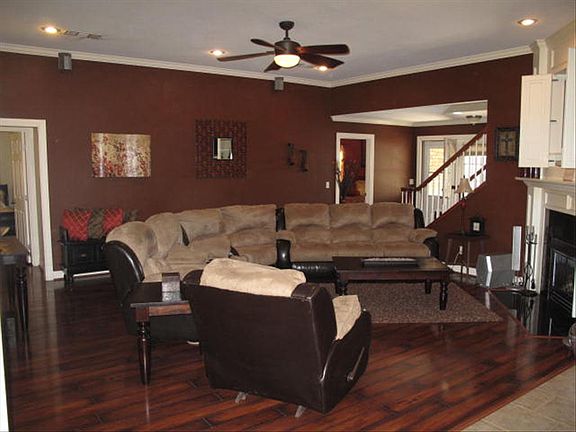 2nd image of 6004 Millie Pl