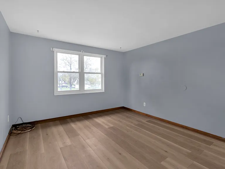 833 Millersport Hwy #4 — Photo 3