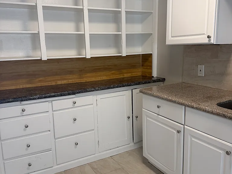 809 S I St #203 — Photo 5