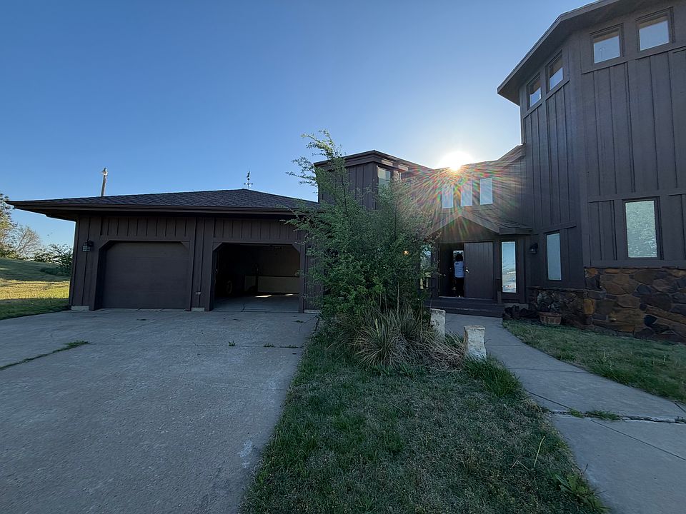 1st image of 3005 S Burma Rd
