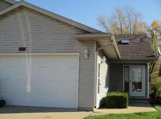 463 E Elm St, Watseka, IL 60970