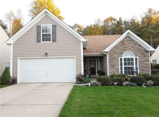 3365 Xandra Ct, Fort Mill, SC 29715