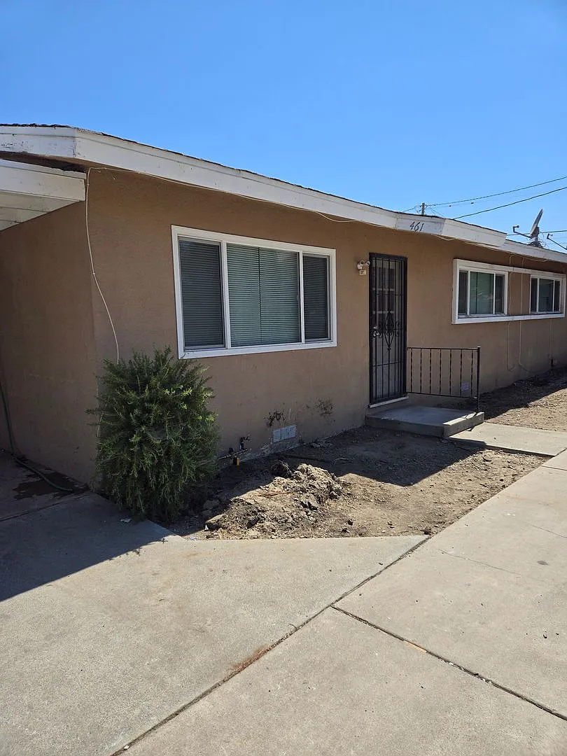 $1,550 ~ 2 Bedroom, 1 Bath for Rent — Photo 2