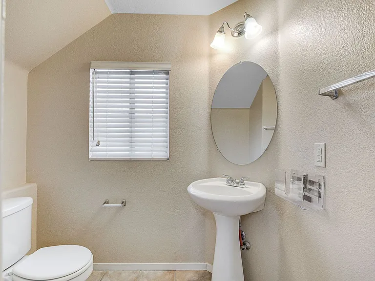 10115 Lemon Thyme St — Photo 21