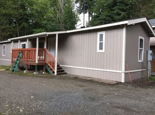 27034 SE 403rd St, Enumclaw, WA 98022