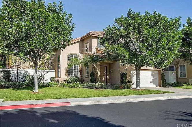 12841 Mackenzie Dr — Photo 1