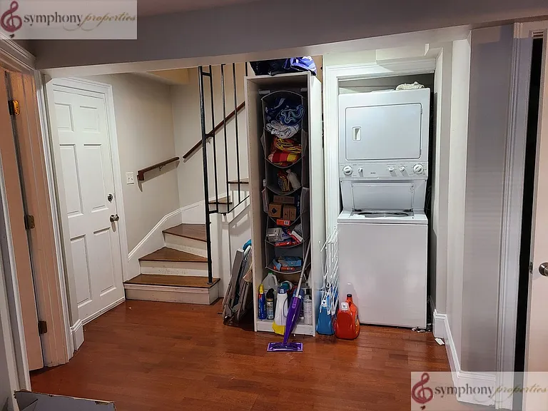 727 Parker St #1 — Photo 4