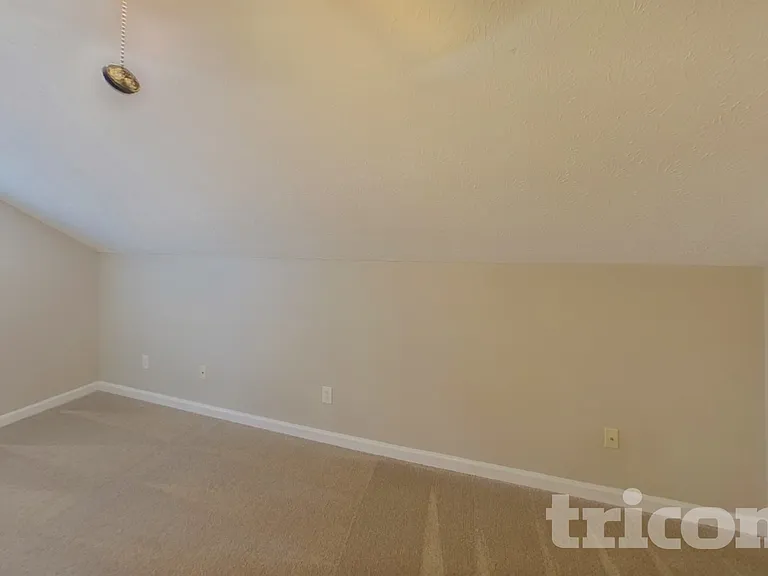 103 New Farm Dr — Photo 14