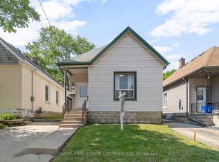 330 Salisbury St W, London, ON N5Y 3A9