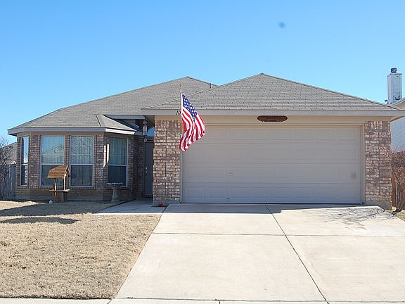 2nd image of 10776 Braemoor Dr