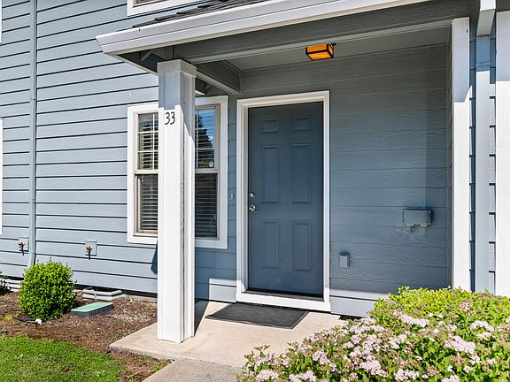 4th image of 450 Midway Rd Unit 33