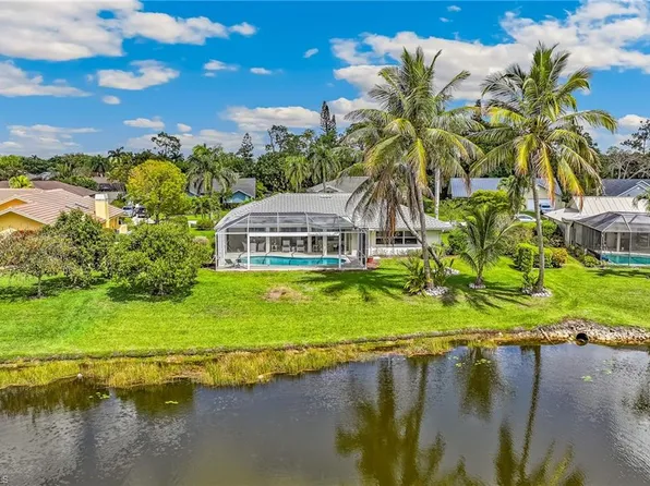 1904 Countess CT, NAPLES, FL 34110