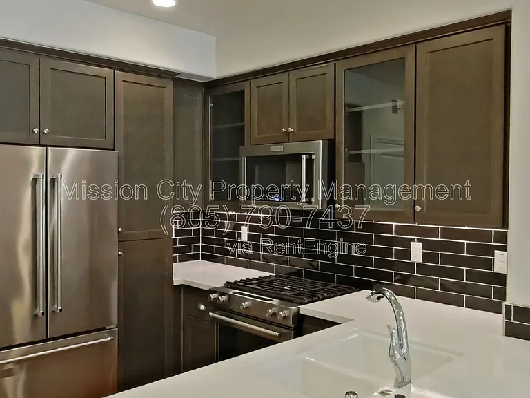 6600 Calle Koral — Photo 6