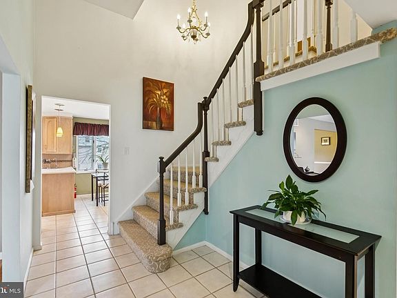 4th image of 418 Doral Dr