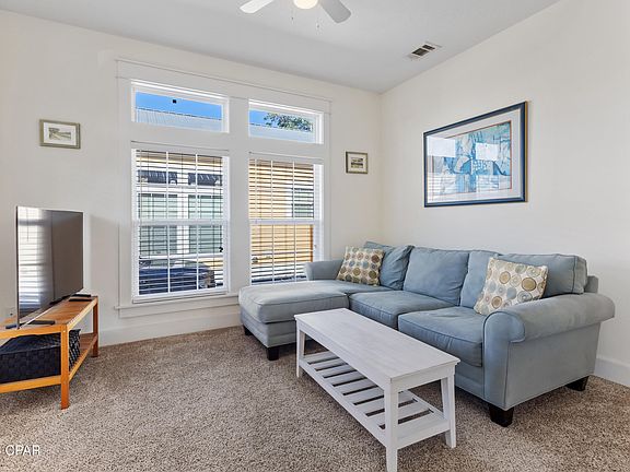 5th image of 5813 Jasmine Ct