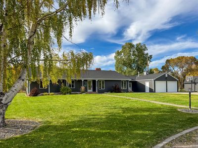 232 9th Ave SW, Choteau, MT, 59422