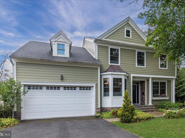 35 Hillside Rd