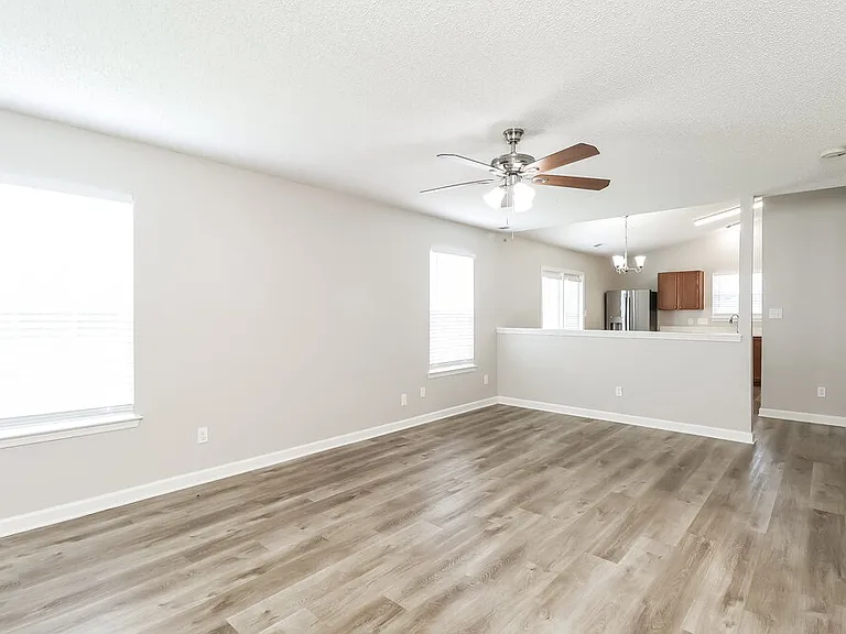 5012 Revelation Way — Photo 5