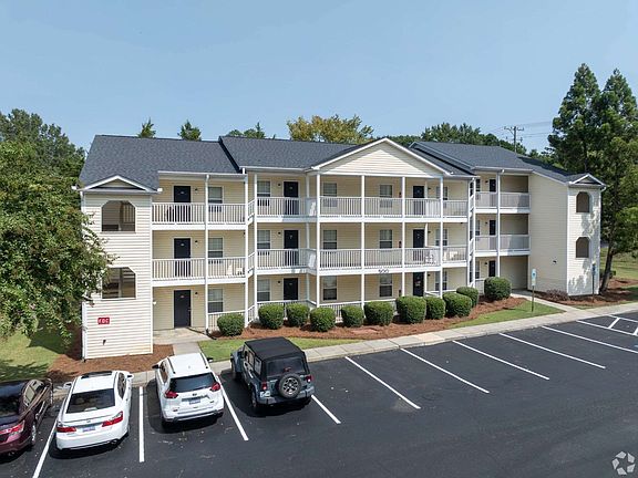 5th image of 1100 Ray Suggs Pl NW #1512