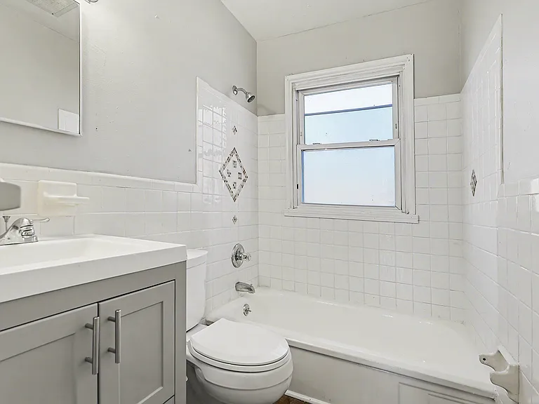 1711 Nemnich Ave — Photo 9