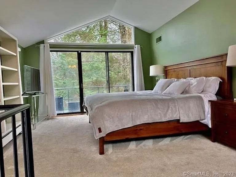 71 High Point Rd — Photo 13