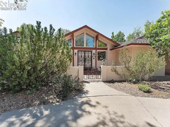 5 Ridgeweed Ct, Pueblo, CO 81001