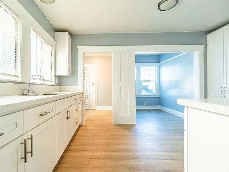223 S Reno St — Photo 11