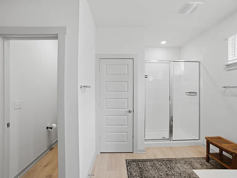3608 Overlord Ln — Photo 18