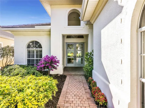 4304 Kensington High ST, NAPLES, FL 34105