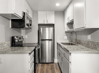 10990 Del Norte St #17, Ventura, CA 93004