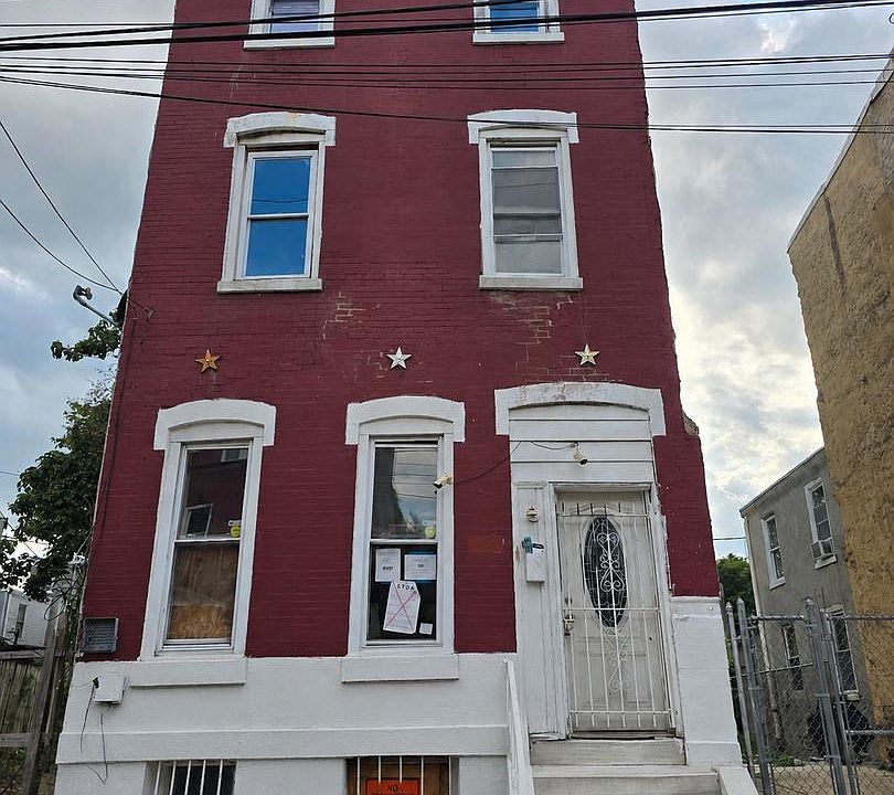 1st image of 1848 N 21st St