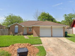 5007 Bay Cedar Ct, Houston, TX 77048