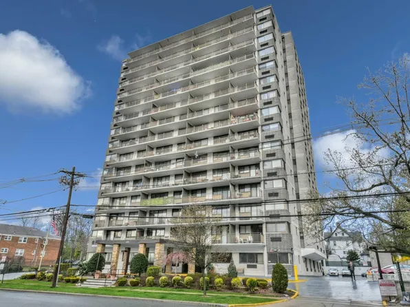 235 Prospect Ave APT 1B, Hackensack, NJ 07601