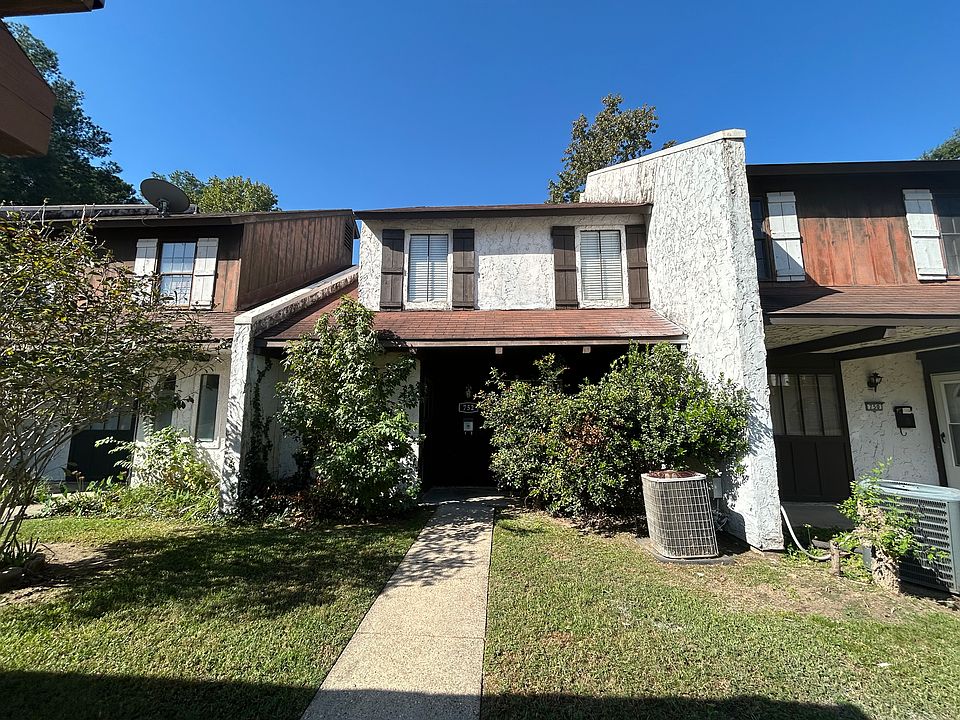 1st image of 752 Highland Square Dr