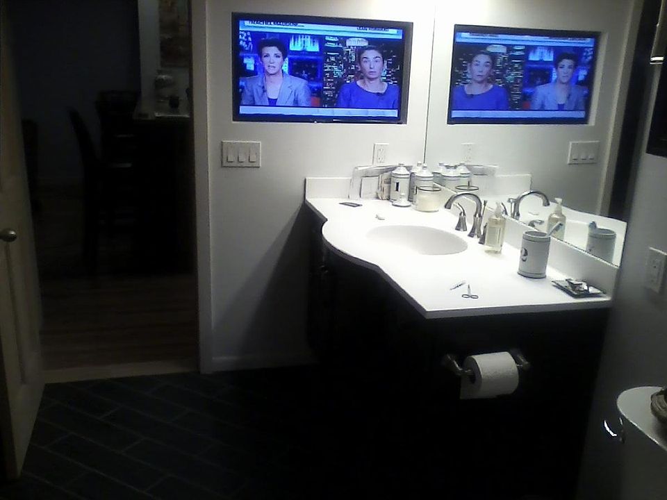 Bathroom vanity