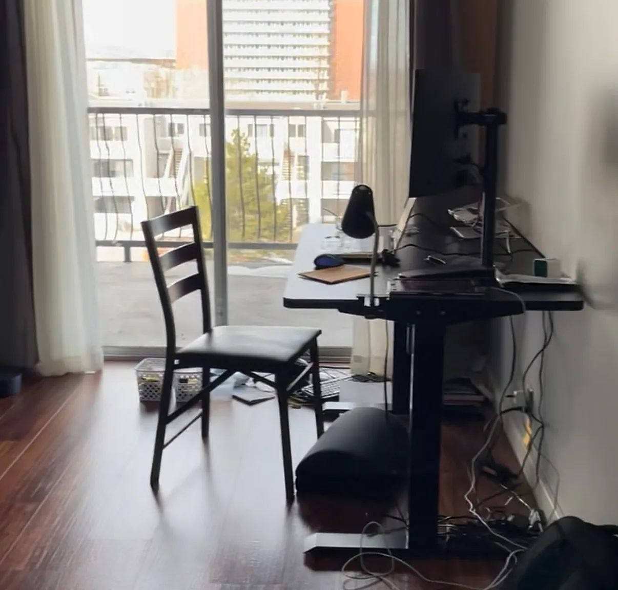 3 bed, 1265 sqft, $1,300 — Photo 1