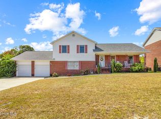 912 Scully Drive, Fayetteville, NC 28314