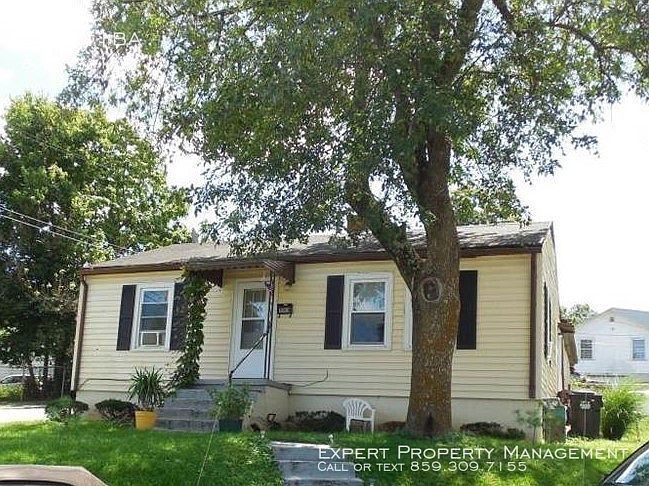 1st image of 800 1/2 Vine St