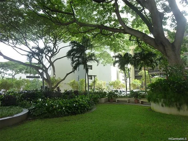 60 N Beretania St #3106 — Photo 18