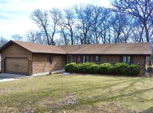 89 Healy Dr, Williams Bay, WI 53191