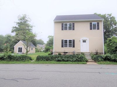56 Thompson St, Fairhaven, MA, 02719